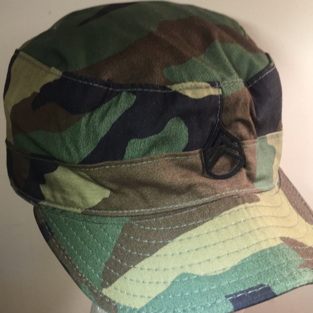 Authentic Military Sargents Capw/stripes
